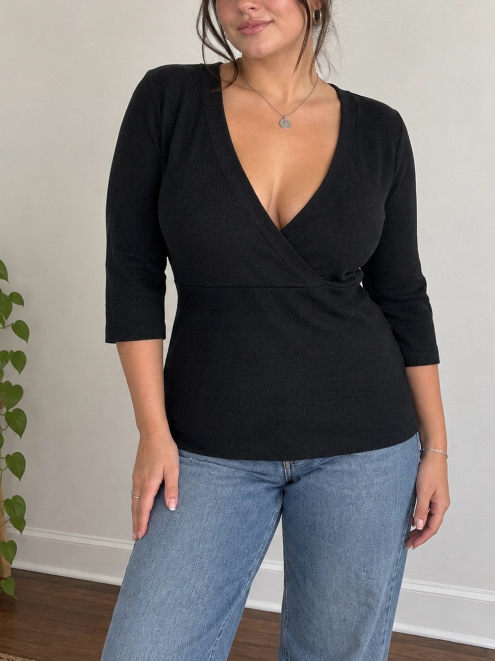 Vintage Valarie Stevens Black 3/4 Sleeve Knit Top Sweater Y2K Classic Faux Wrap